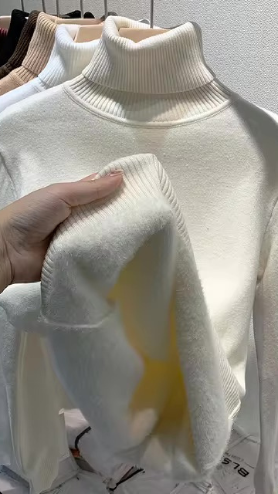 EMBER • Turtleneck Sweater